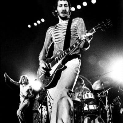 1975-10-27-27