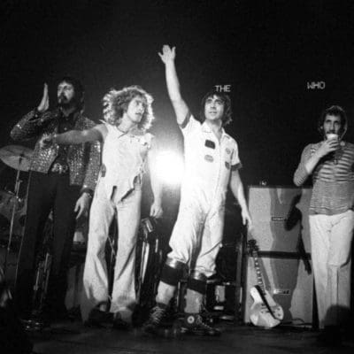 1975-10-27-36