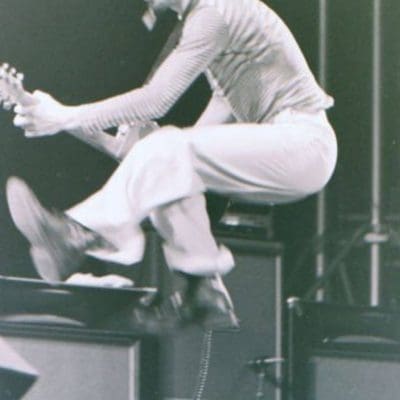 Pete Townshend of The Who performs on March 18, 1976 in Salt Lake City, Utah