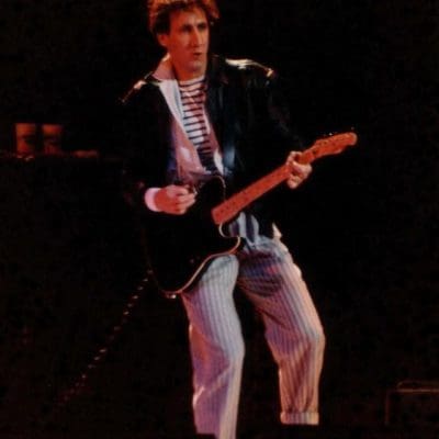 1982-10-25_25