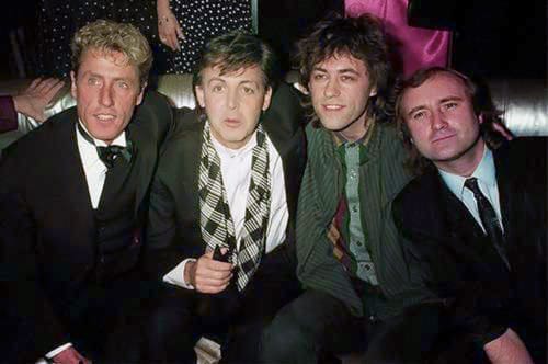 Roger Daltrey, Paul McCartney, Bob Geldof and Phil Collins at the American Music Awards on January 27, 1865
