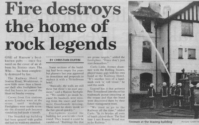Article about The Railway Hotel burning down in 2000