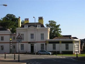 Photo of the Cliff Hotel in modern times
